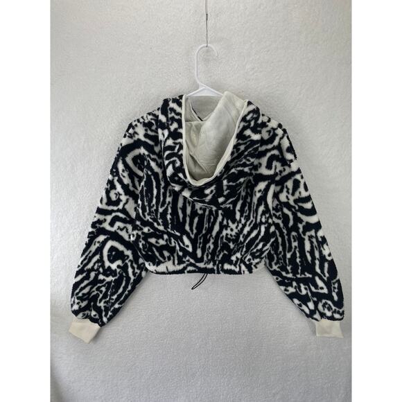 Puma Cuddle Pack Cropped Hoodie Women’s S Black Fleece Pullover Sweatshirt NWT - Picture 8 of 8